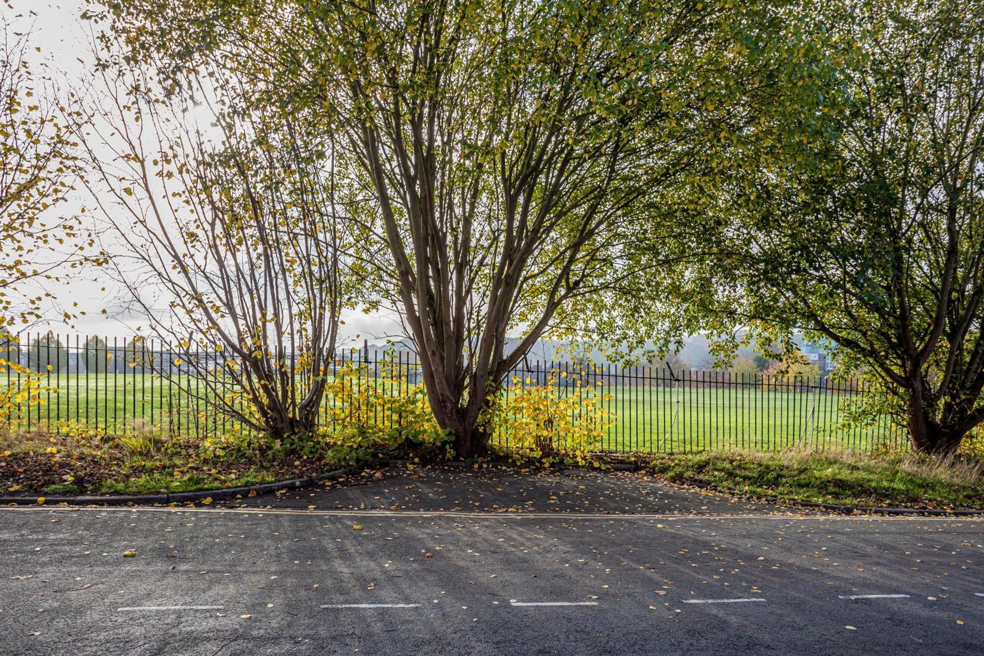 Coronation House By Yourstays - 3 Bedroom House In Newcastle-Under-Lyme Stoke-on-Trent Экстерьер фото